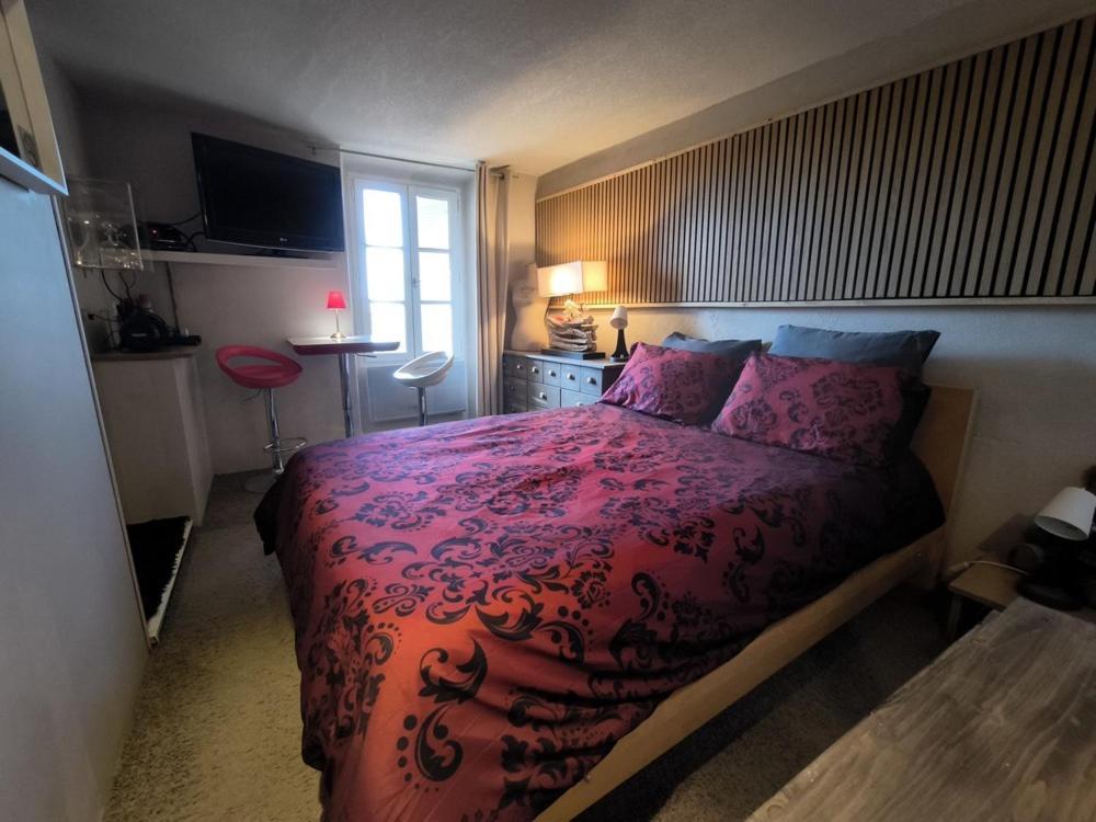 Love-Room Discret 40 M2 Bormes Les Mimosas Village Avec Terrasse Exteriér fotografie
